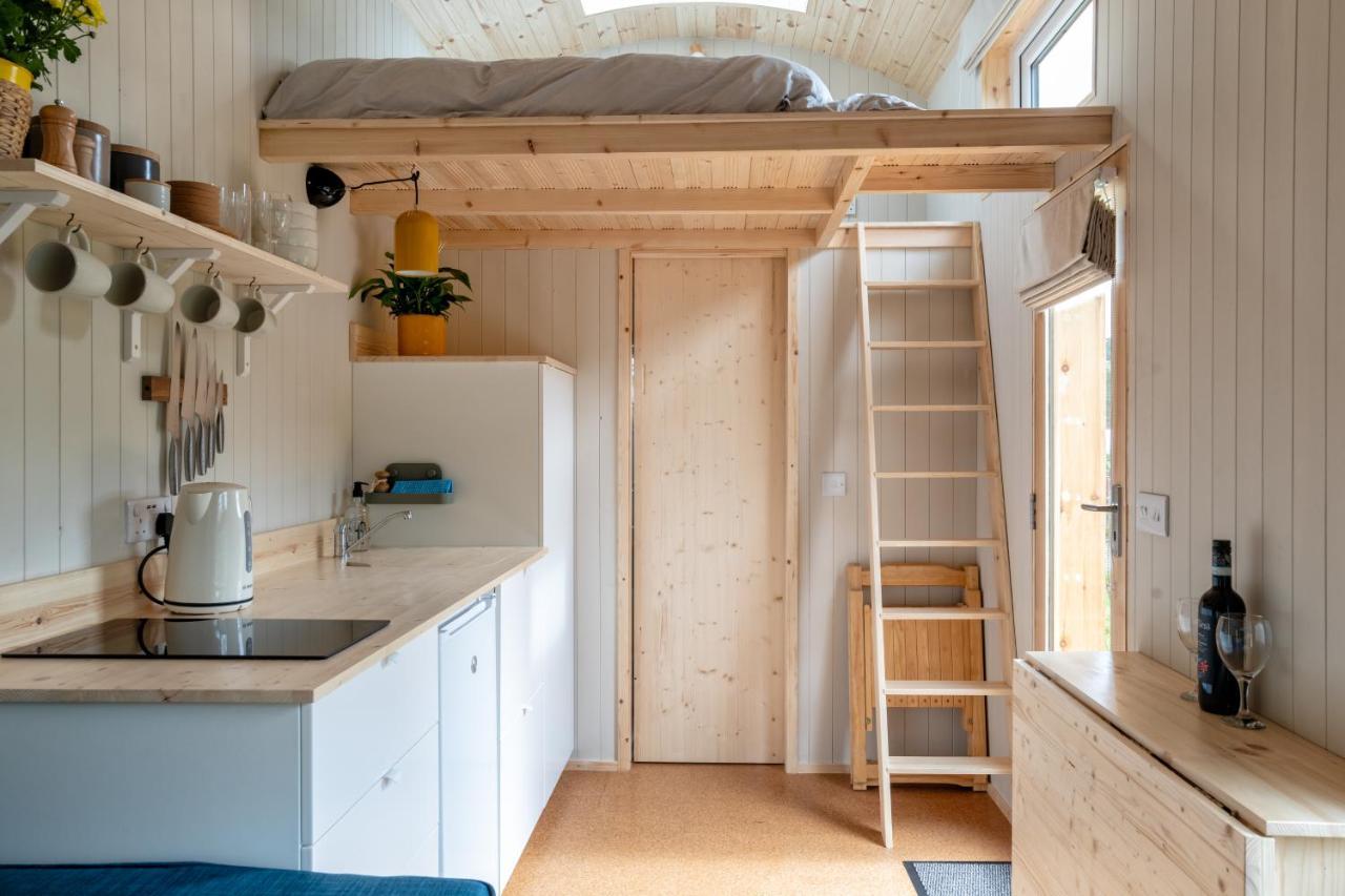 Enchanting Tiny House With Wood Burner And Hot Tub In Cairngorms Ballater Zewnętrze zdjęcie