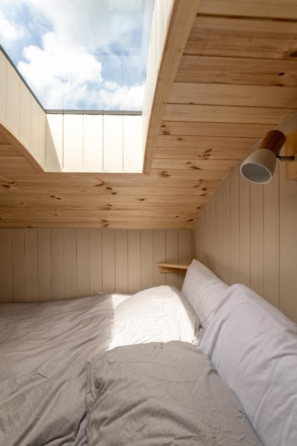 Enchanting Tiny House With Wood Burner And Hot Tub In Cairngorms Ballater Zewnętrze zdjęcie